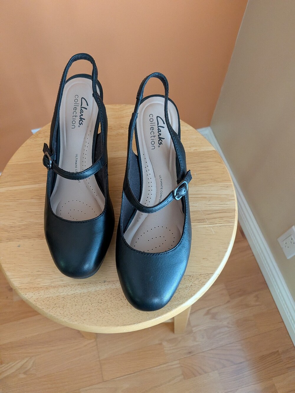 New Clarks Collection Women's Black Mary Jane Slingback Shoes Size 7M